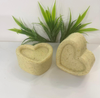 Jabón calmante de caléndula y manzanilla